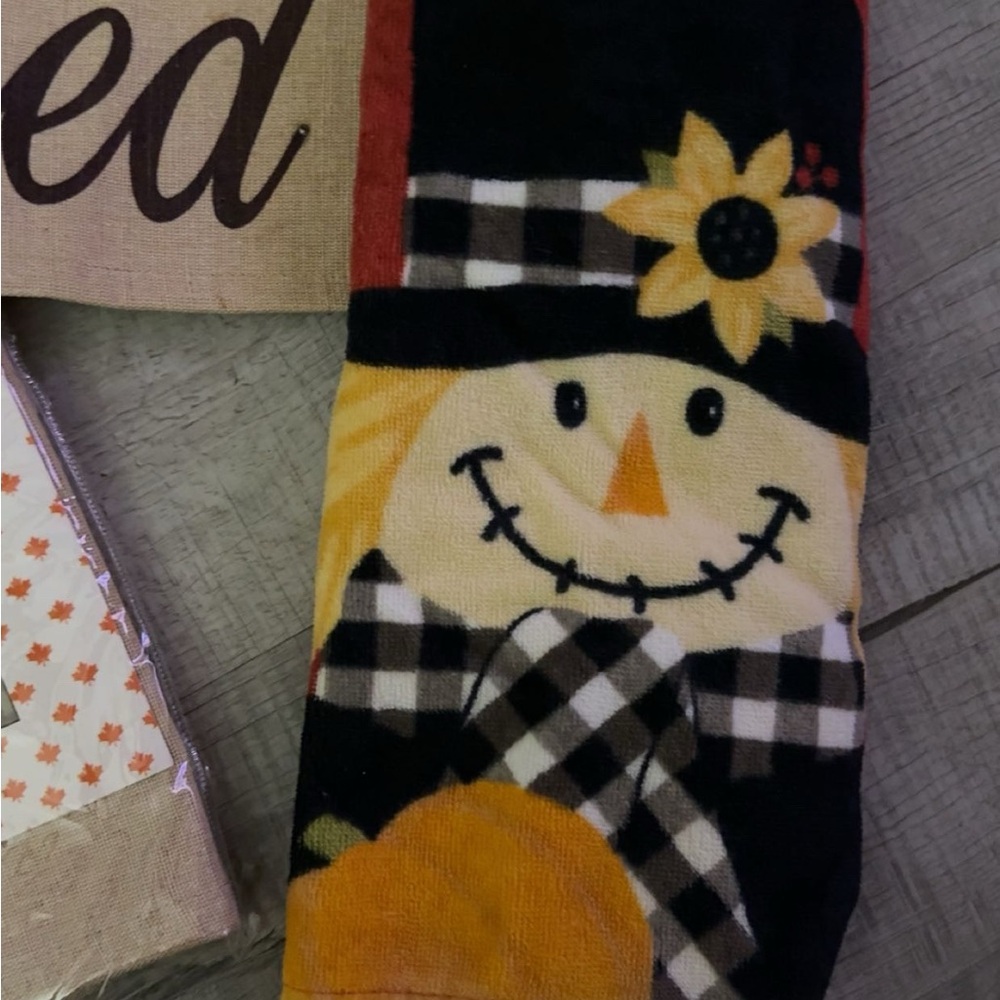 Fall Scarecrow Kitchen Towel Set - Picture 3 of 3